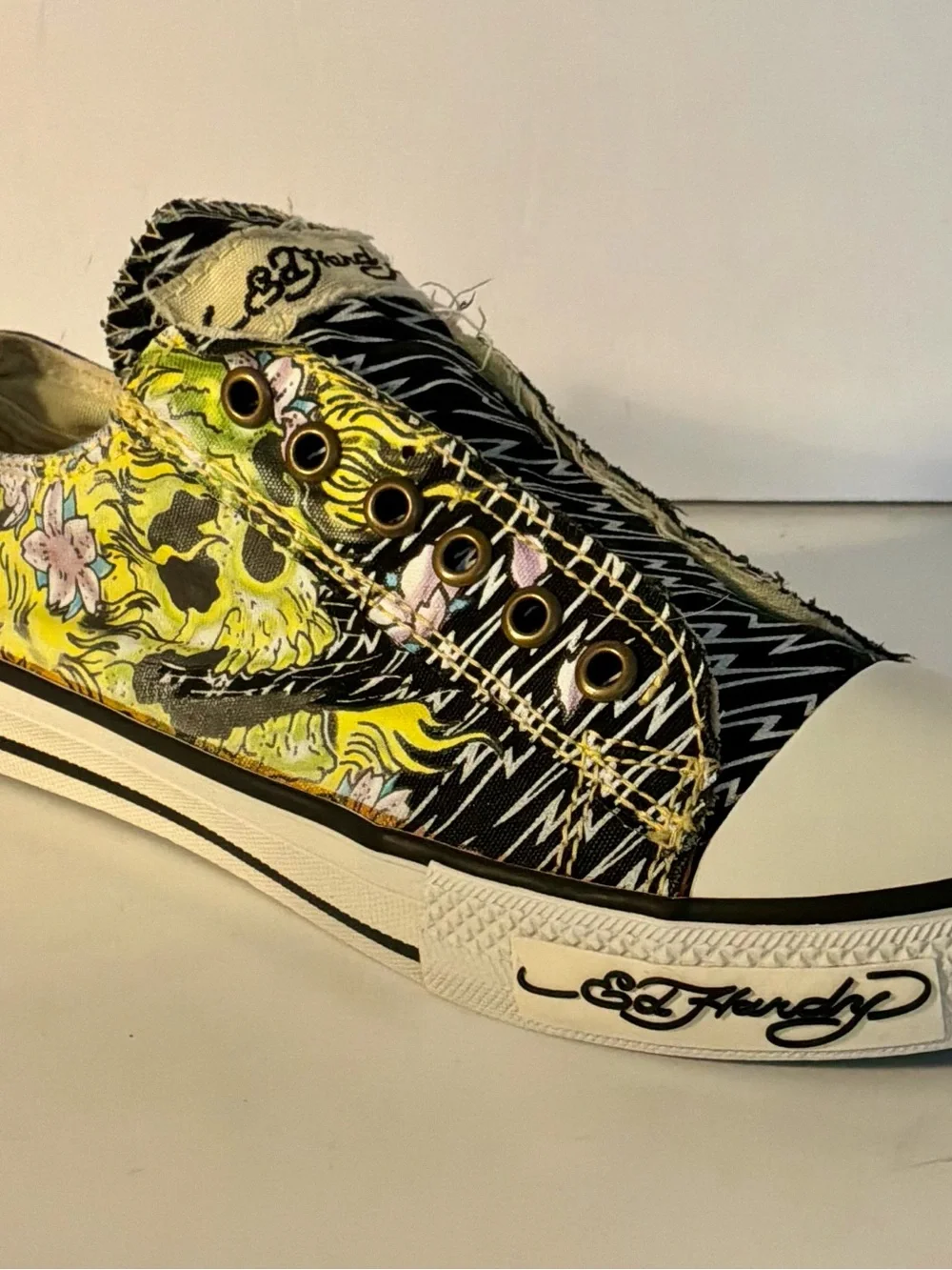 ED HARDY..sneakers - Picture 1 of 11